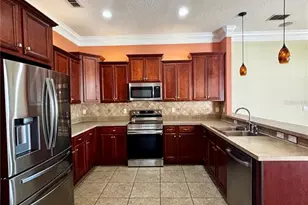 16127 Bristol Lake Cir, Orlando, FL 32828 - Photo 11