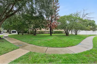 1025 Oceanbreeze Court, Orlando, FL 32828 - Photo 5