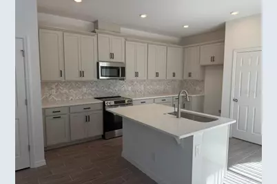 482 Winsome Alley, Groveland, FL 34736 - Photo 3