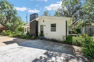 25140 NE 133rd Pl, Salt Springs, FL 32134 - Photo 3