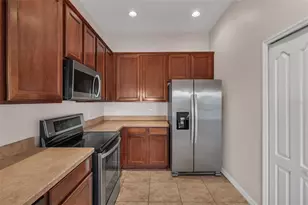 1913 Estancia Cir, Kissimmee, FL 34741 - Photo 9