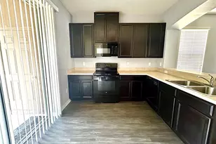 7021 Timberside Pl, Riverview, FL 33578 - Photo 9