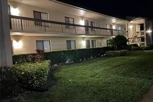 209 Mary Dr, Oldsmar, FL 34677 - Photo 1
