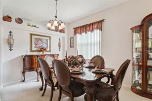 9955 Medallion Bluff Ln, Orlando, FL 32829 - Photo 9