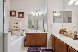 9955 Medallion Bluff Ln, Orlando, FL 32829 - Photo 23