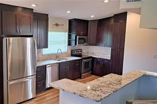 2400 Lauderdale Ct, Orlando, FL 32805 - Photo 5