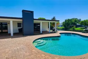 2400 Lauderdale Ct, Orlando, FL 32805 - Photo 3