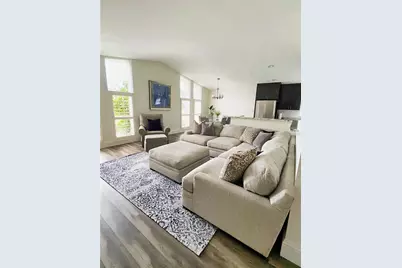 2400 Lauderdale Court, Orlando, FL 32805 - Photo 3