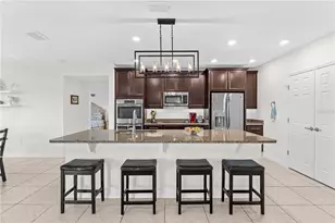 4851 Pearl Lk Ct, Kissimmee, FL 34758 - Photo 5