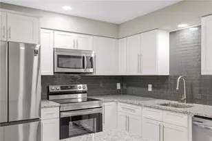 1022 Norwood Dr, Deltona, FL 32725 - Photo 9
