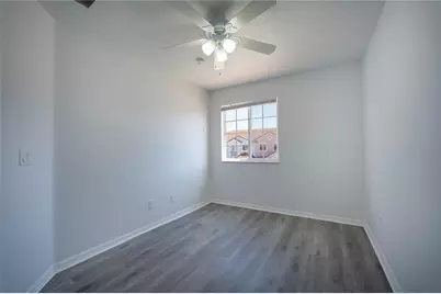 1241 S Beach Circle, Kissimmee, FL 34746 - Photo 11