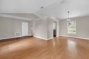525 Carlsbad Dr, Kissimmee, FL 34758 - Photo 3