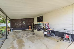 106 Leisure World Dr N, Debary, FL 32713 - Photo 3
