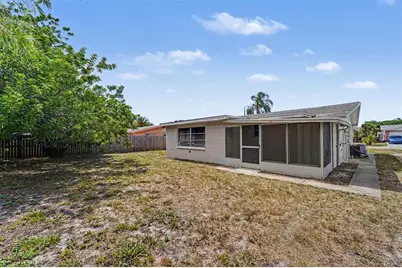 7520 Camelot Road, Port Richey, FL 34668 - Photo 15