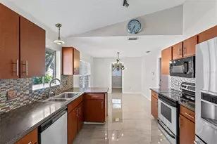 2780 Paseo Ave, Orlando, FL 32805 - Photo 7
