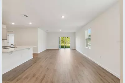 2113 Walnut Creek Drive, Kissimmee, FL 34744 - Photo 7
