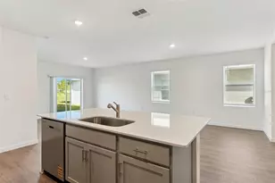 2113 Walnut Crk Dr, Kissimmee, FL 34744 - Photo 9