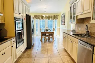 1049 Lake Berkley Dr, Kissimmee, FL 34746 - Photo 7