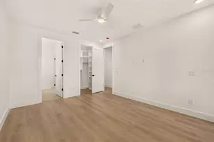 1205 Falcon Dr, Orlando, FL 32803 - Photo 59