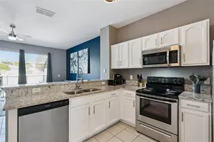 2530 Maneshaw Ln, Kissimmee, FL 34747 - Photo 9