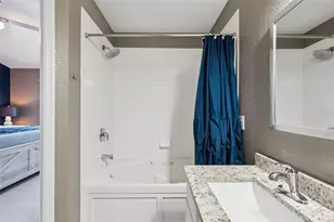 2530 Maneshaw Ln, Kissimmee, FL 34747 - Photo 21