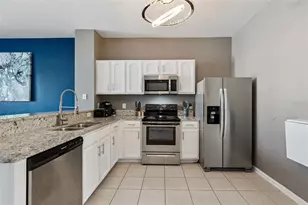 2530 Maneshaw Ln, Kissimmee, FL 34747 - Photo 11