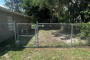 385 Lime St, Eatonville, FL 32751 - Photo 9