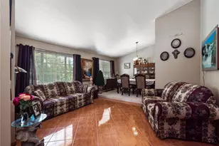 5845 Lake Lizzie Dr, Saint Cloud, FL 34771 - Photo 11