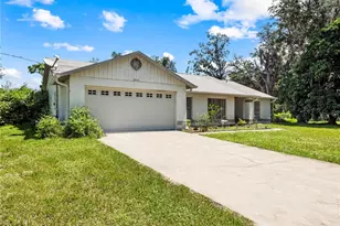 5845 Lake Lizzie Dr, Saint Cloud, FL 34771 - Photo 3