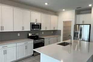 5511 Nina Wy, Saint Cloud, FL 34771 - Photo 3