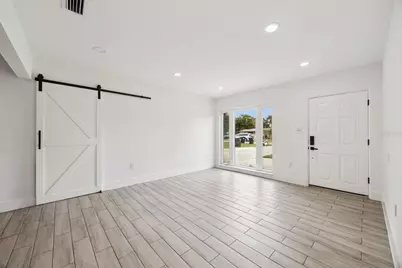 204 W Buchanon Avenue, Orlando, FL 32809 - Photo 7