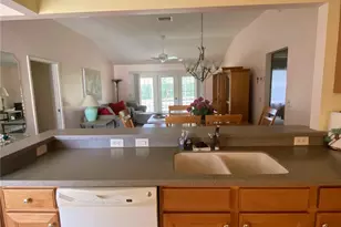 2530 Saffron Ln, The Villages, FL 32162 - Photo 9