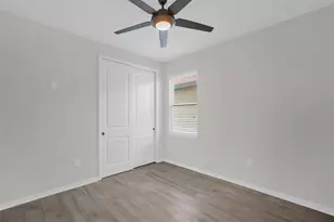 13845 Bridgewater Crossings Blvd, Windermere, FL 34786 - Photo 11