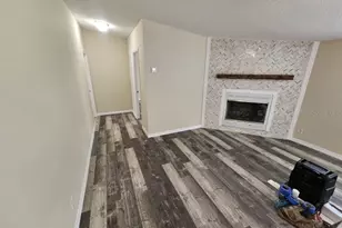 5105 Countryside Ct, Saint Cloud, FL 34771 - Photo 9