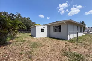 607 33rd Ave Dr E, Bradenton, FL 34208 - Photo 23