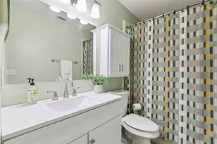 7503 Pacific Heights Cir, Orlando, FL 32835 - Photo 21