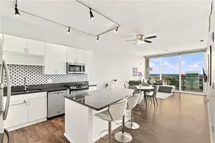 150 E Robinson St, Orlando, FL 32801 - Photo 5