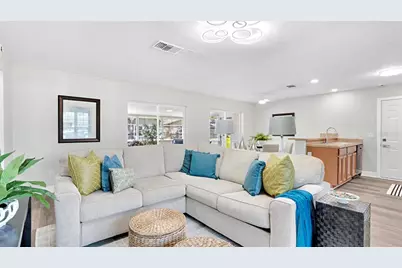 10230 Genesee Lane, Orlando, FL 32821 - Photo 5