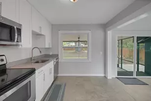 301 S Hampton Ave, Orlando, FL 32803 - Photo 3