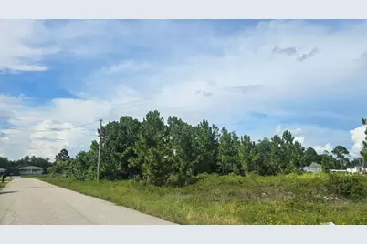 1400 Venice Avenue N, Lehigh Acres, FL 33971 - Photo 3