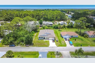 1342 Camas Avenue NW, Palm Bay, FL 32907 - Photo 3
