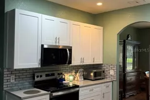 1504 Lake Thomas Loop, Winter Haven, FL 33880 - Photo 7