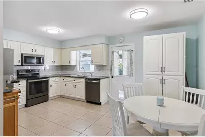 307 Coronado Court, Lakeland, FL 33809 - Photo 7