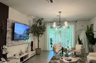 4138 Babbling Brook Wy, Kissimmee, FL 34746 - Photo 3