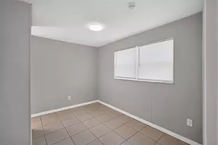 6115 Freemont St, North Port, FL 34287 - Photo 19