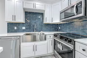1755 Shore Acres Blvd NE, Saint Petersburg, FL 33703 - Photo 13
