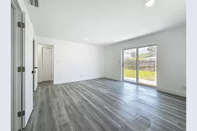 1755 Shore Acres Boulevard NE, Saint Petersburg, FL 33703 - Photo 21