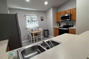 1126 Sandy Ridge Dr, Davenport, FL 33896 - Photo 9