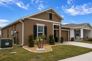 2326 Burney Fls Ln, Davenport, FL 33837 - Photo 3