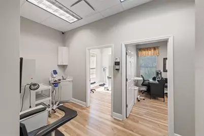 5381 Primrose Lake Circle, Tampa, FL 33647 - Photo 25